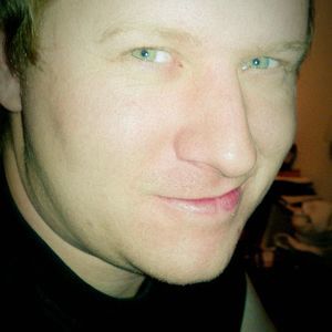 Meet your Posher, Adam